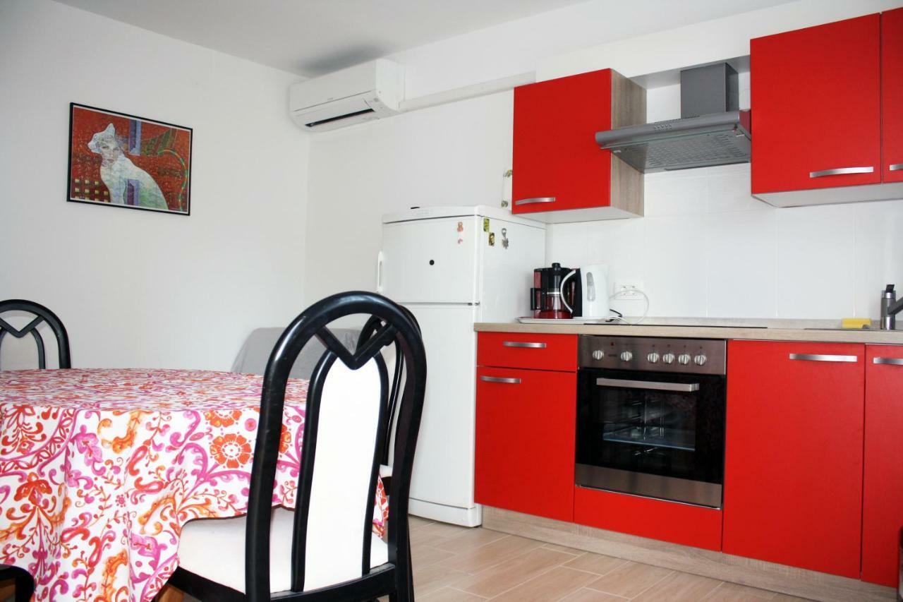 Apartment Vera Umag Exterior photo